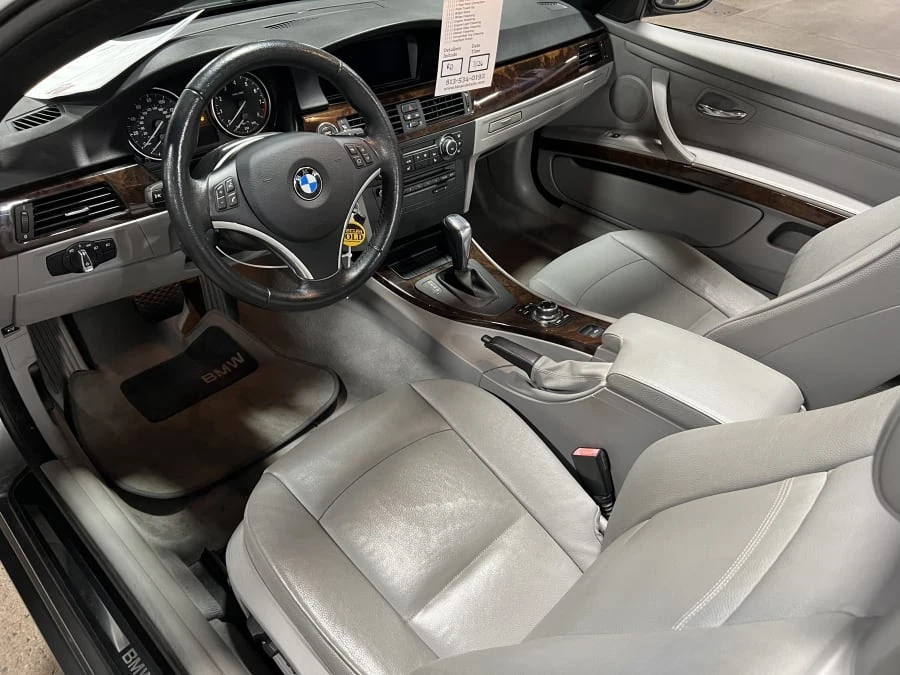 2010 BMW E93 3 Series Convertible - Image 4 of 8