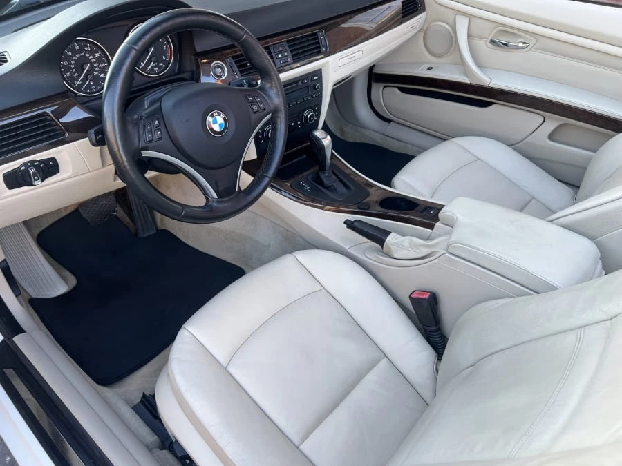2010 BMW E93 3 Series Convertible - Image 7 of 11