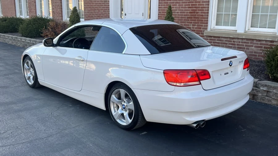 2010 BMW E93 3 Series Convertible - Image 6 of 11