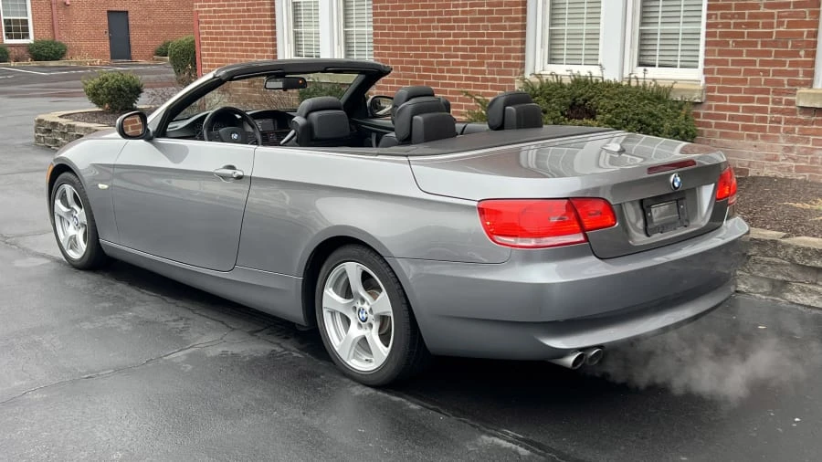 2010 BMW E93 3 Series Convertible - Image 3 of 10