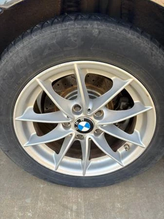 2010 BMW E90 3 Series Sedan - Image 2 of 18