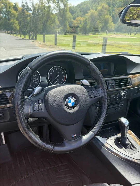 2010 BMW E93 3 Series Convertible - Image 15 of 17