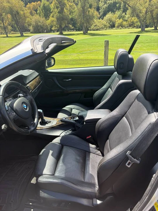 2010 BMW E93 3 Series Convertible - Image 14 of 17