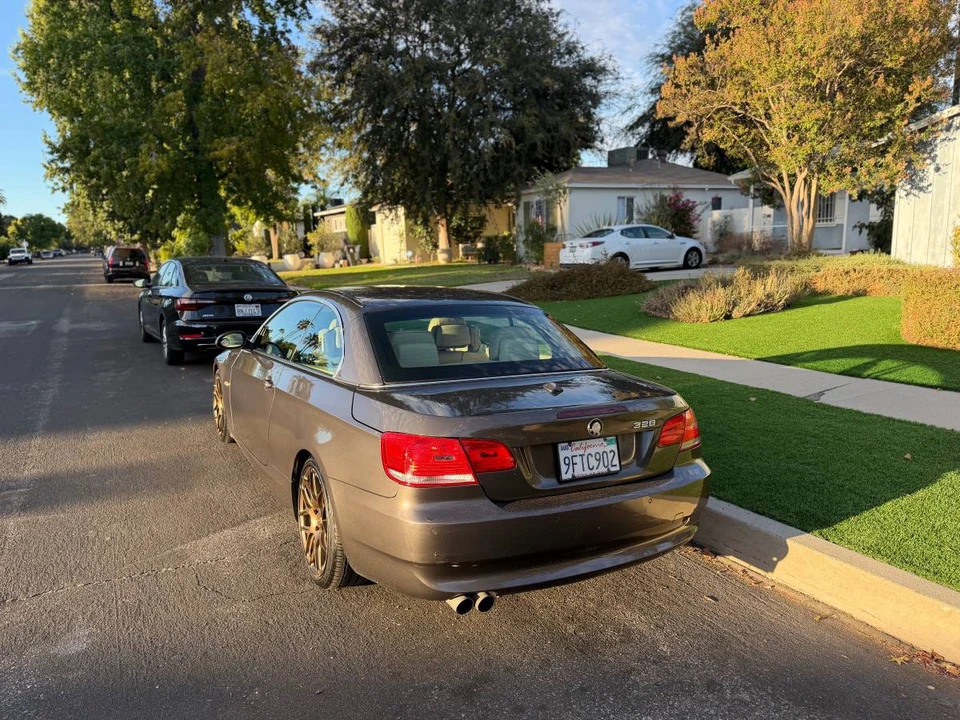 2010 BMW E93 3 Series Convertible - Image 10 of 21