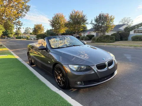 2010 BMW 328i Hardtop Convertible