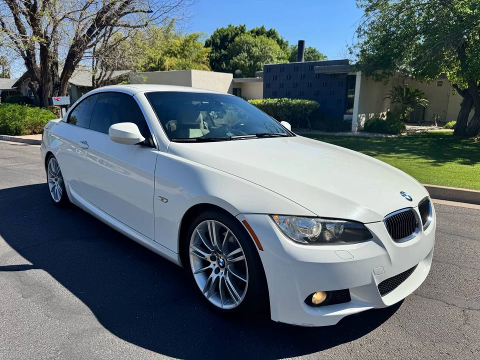 2010 BMW E93 3 Series Convertible - Image 10 of 12