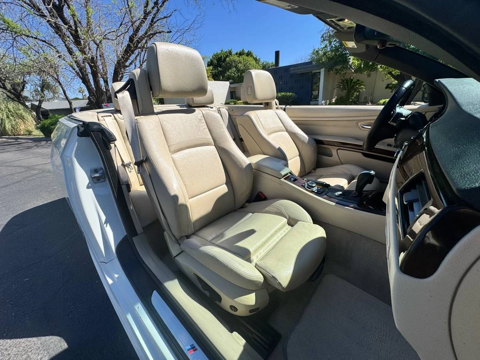 2010 BMW E93 3 Series Convertible - Image 6 of 12