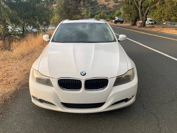 2010 BMW E90 3 Series Sedan - Image 4 of 11