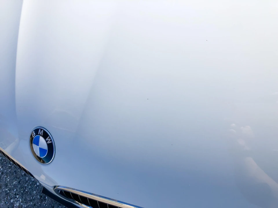 2010 BMW E90 3 Series Sedan - Image 16 of 31