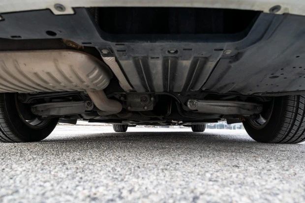2010 BMW E90 3 Series Sedan - Image 7 of 8