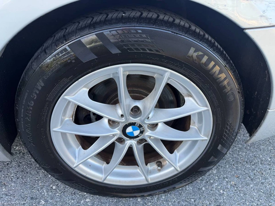 2010 BMW E90 3 Series Sedan - Image 22 of 24