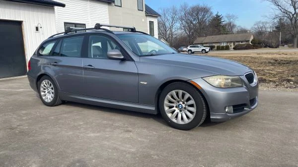 2010 BMW E91 3 Series Touring - Image 2 of 11