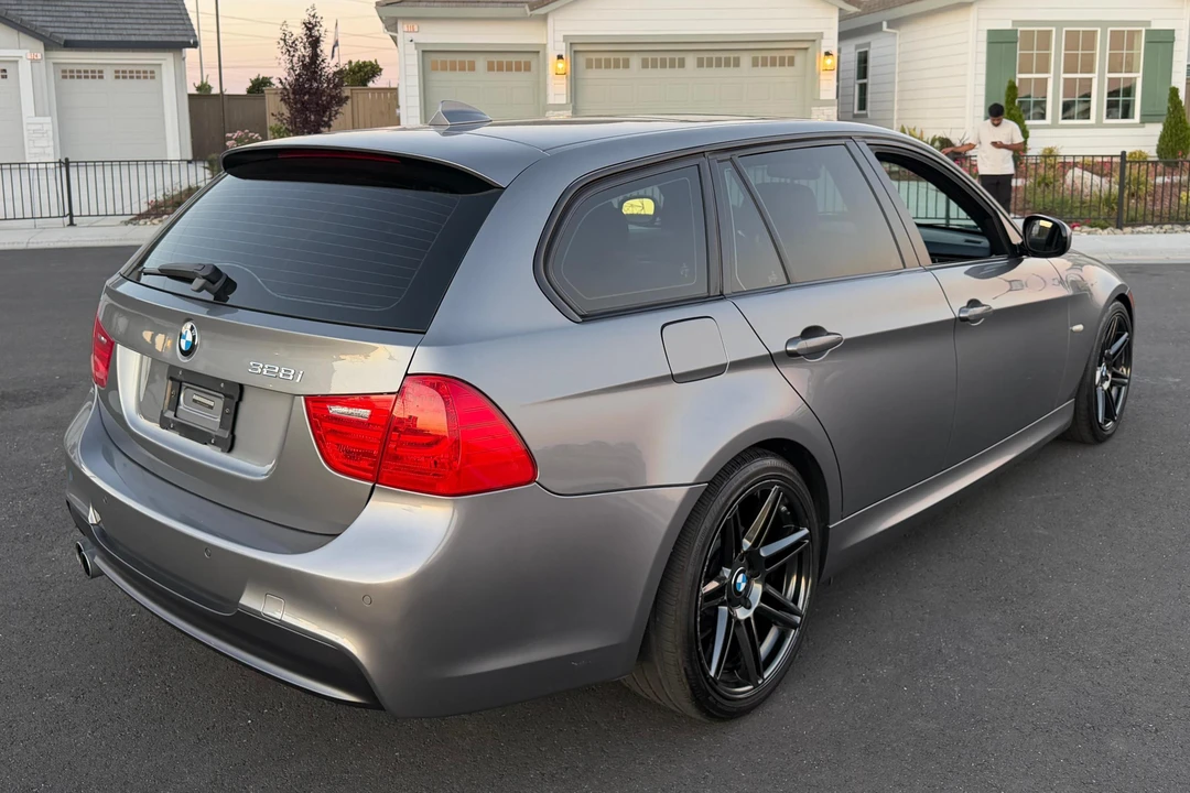 2010 BMW E91 3 Series Touring - Image 4 of 31