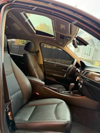 2010 BMW E90 3 Series Sedan - Image 4 of 9