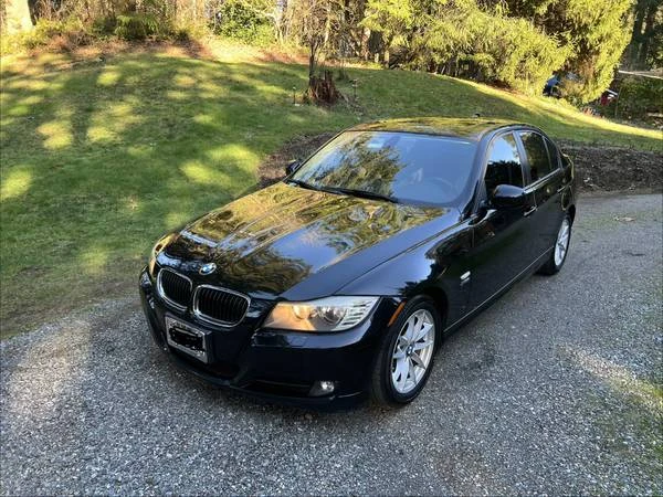 2010 BMW E90 3 Series Sedan - Image 11 of 13