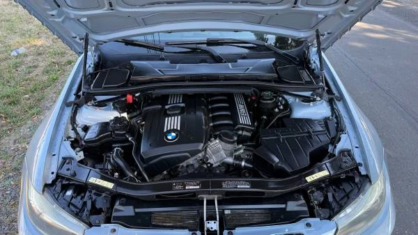 2010 BMW E90 3 Series Sedan - Image 16 of 21