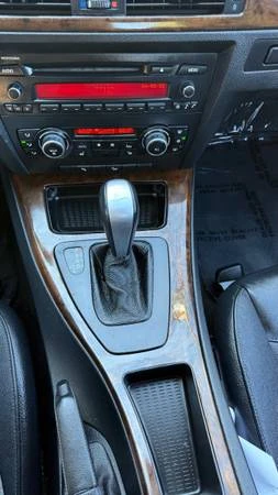 2010 BMW E90 3 Series Sedan - Image 17 of 21
