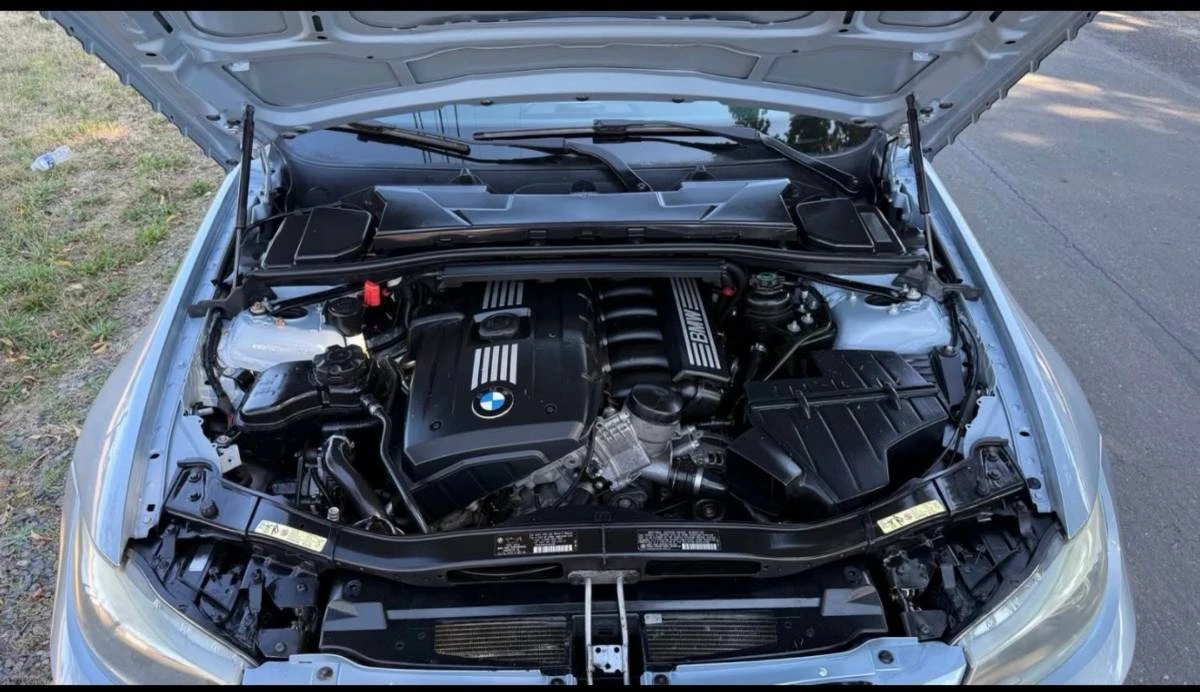 2010 BMW E90 3 Series Sedan - Image 19 of 19