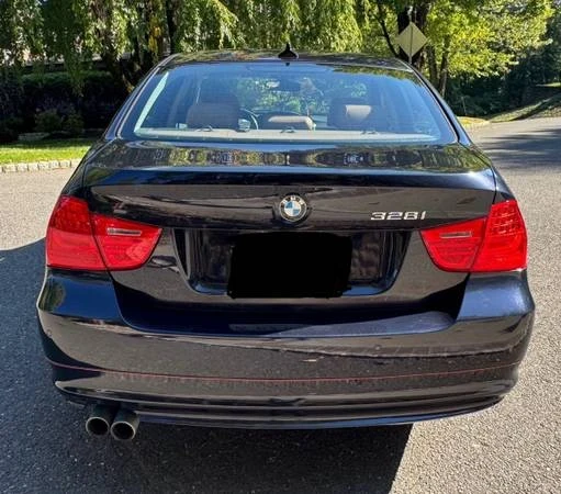 2010 BMW E90 3 Series Sedan - Image 5 of 21