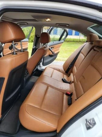 2010 BMW E90 3 Series Sedan - Image 5 of 8
