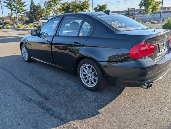 2010 BMW E90 3 Series Sedan - Image 3 of 20