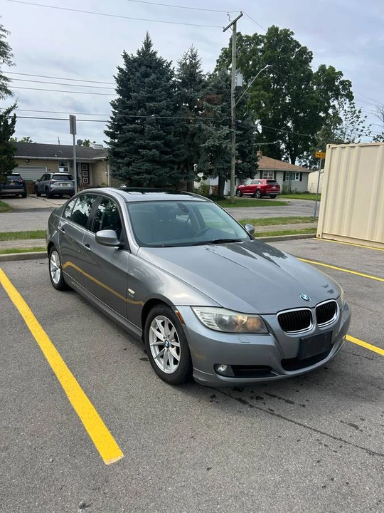 2010 BMW E90 3 Series Sedan - Image 2 of 8