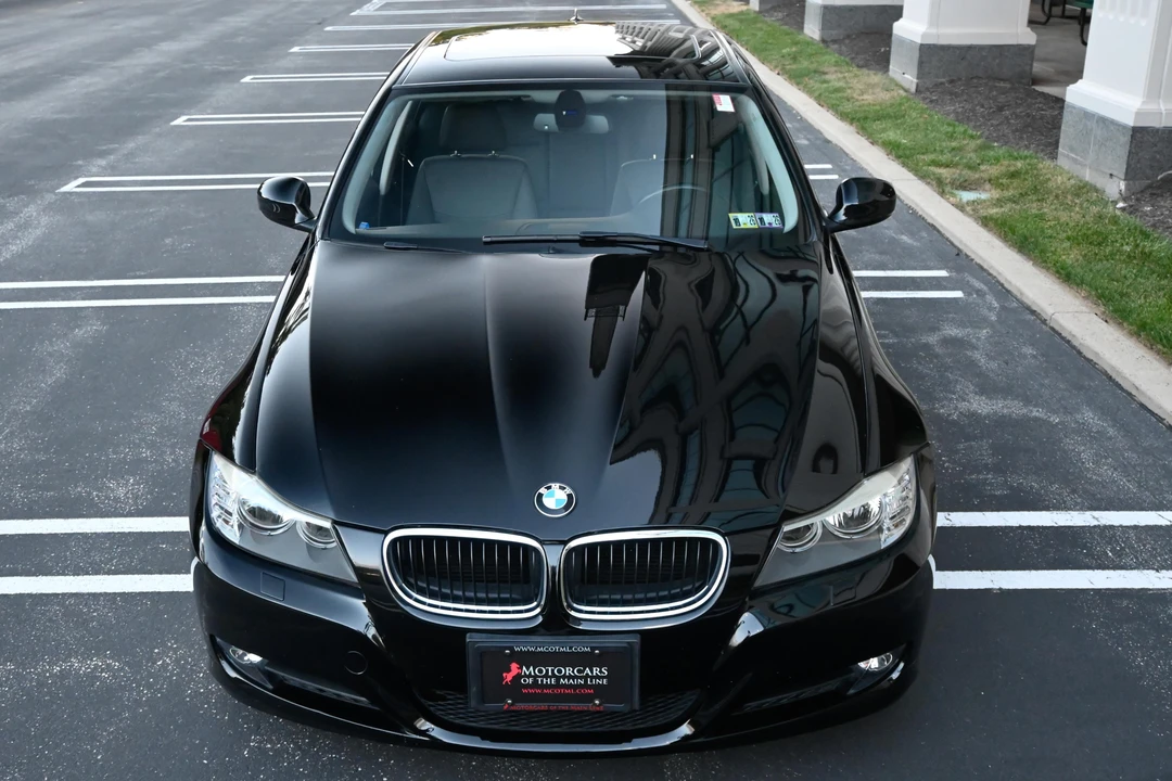 2010 BMW E90 3 Series Sedan - Image 6 of 31