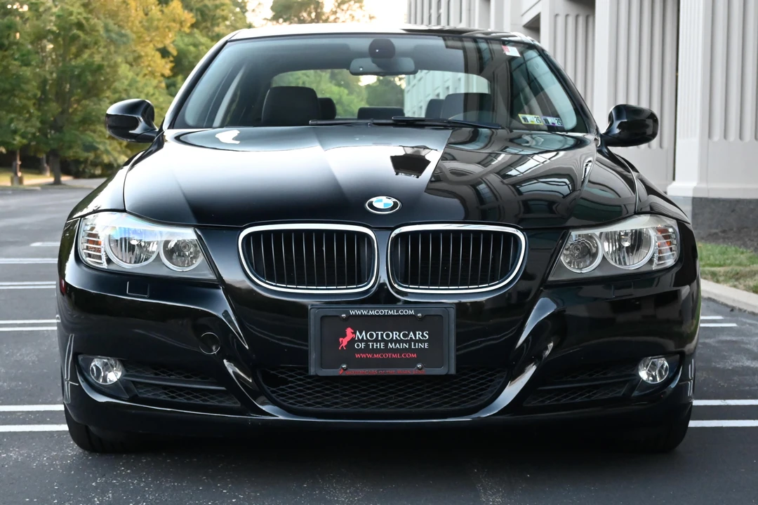 2010 BMW E90 3 Series Sedan - Image 7 of 31