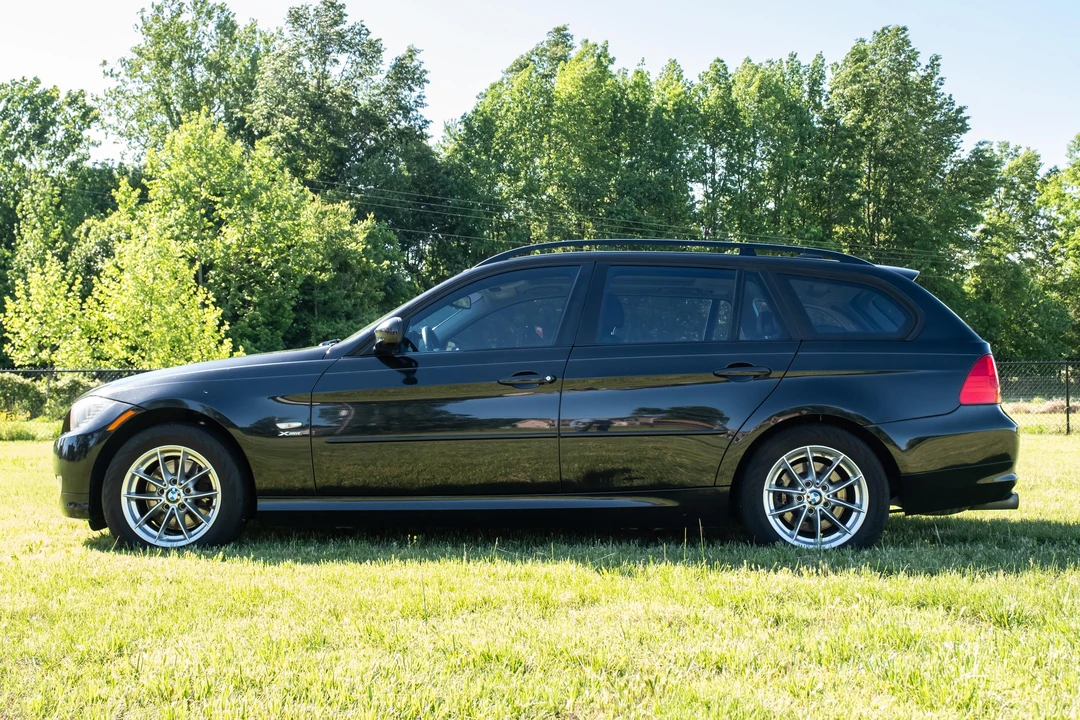 2010 BMW E91 3 Series Touring - Image 7 of 31