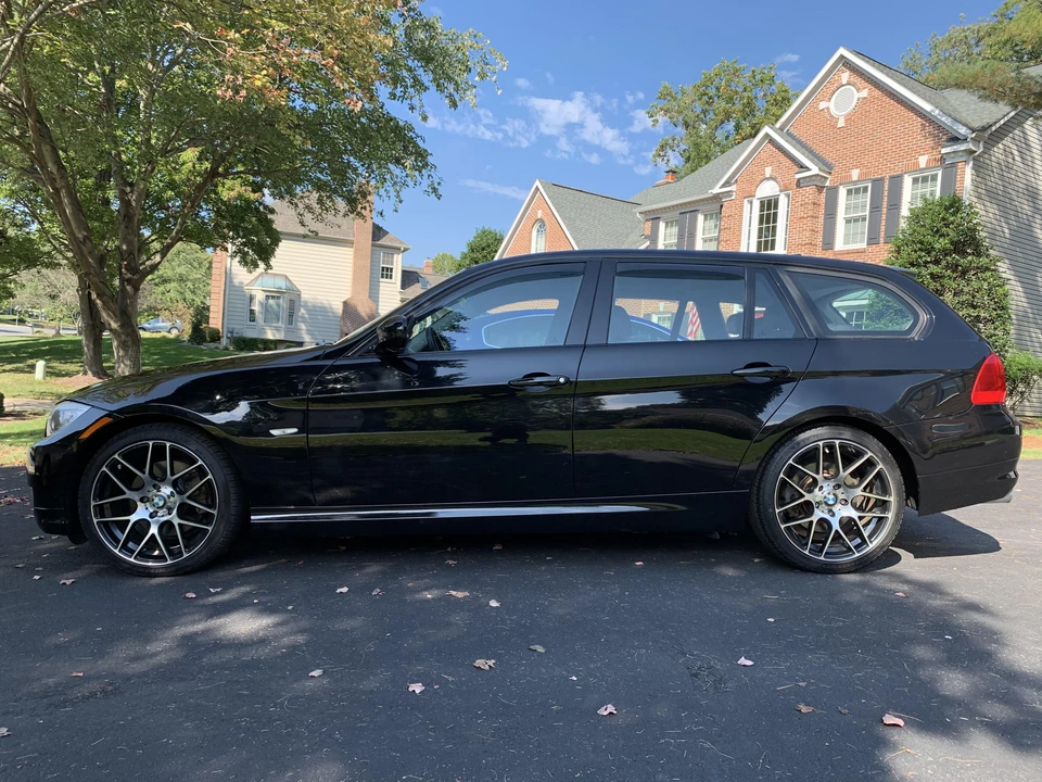 2010 BMW E91 3 Series Touring - Image 14 of 31