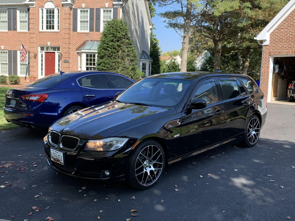 2010 BMW E91 3 Series Touring - Image 9 of 31
