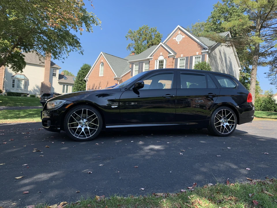 2010 BMW E91 3 Series Touring - Image 13 of 31