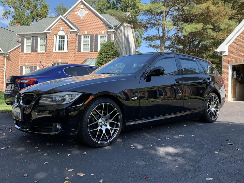 2010 BMW E91 3 Series Touring - Image 11 of 31