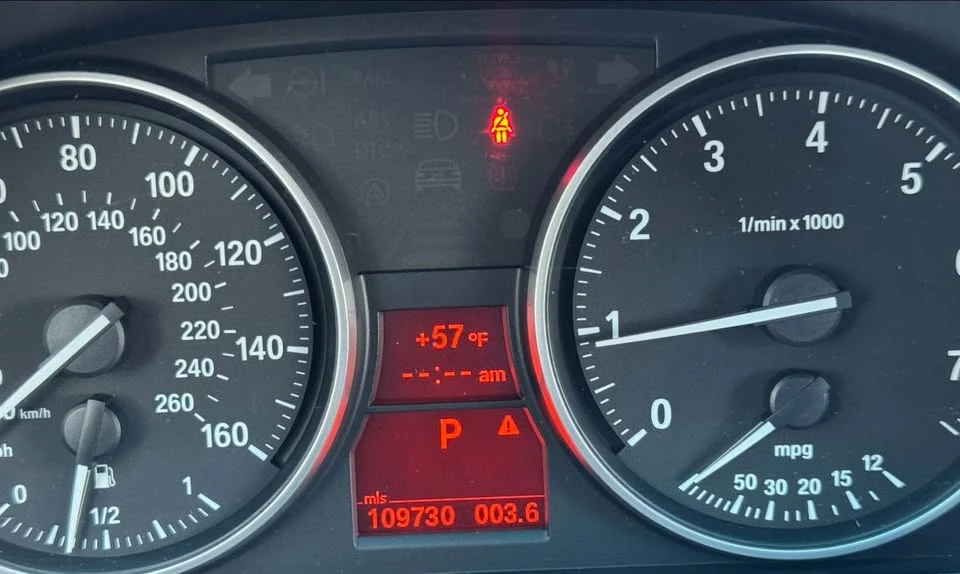 2010 BMW E90 3 Series Sedan - Image 7 of 7