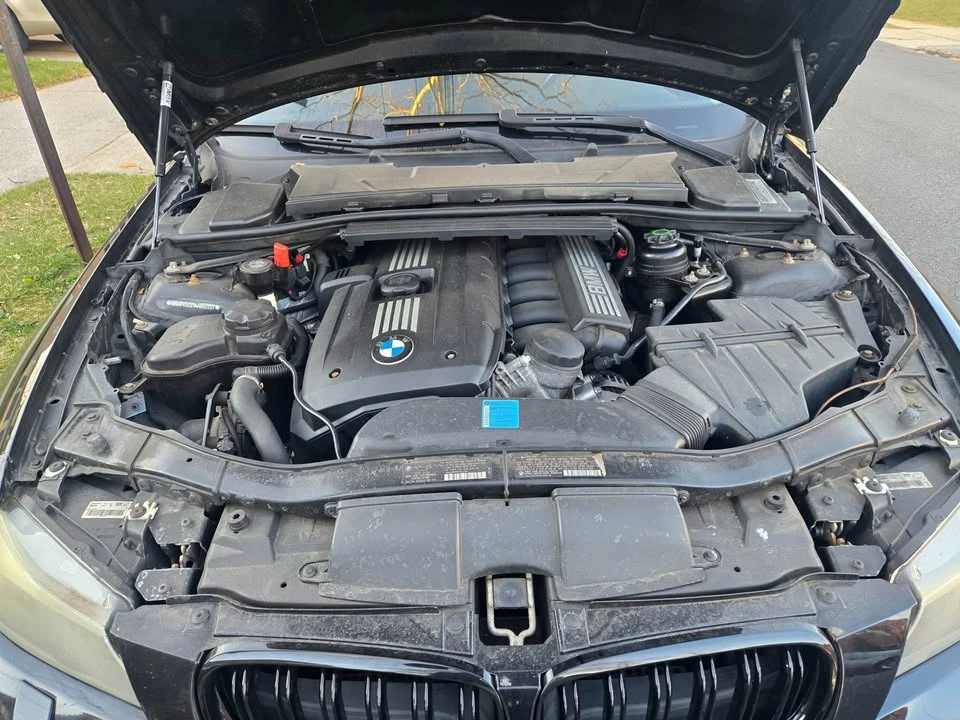 2010 BMW E90 3 Series Sedan - Image 2 of 8