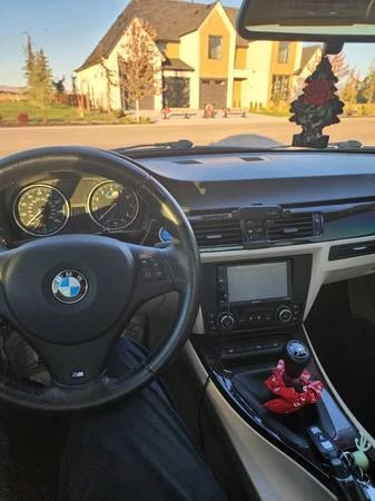 2010 BMW E90 3 Series Sedan - Image 8 of 10