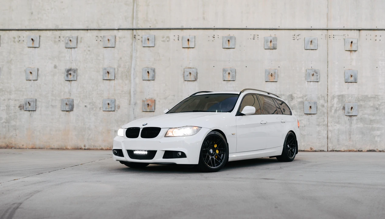 2010 BMW E91 3 Series Touring - Image 6 of 18