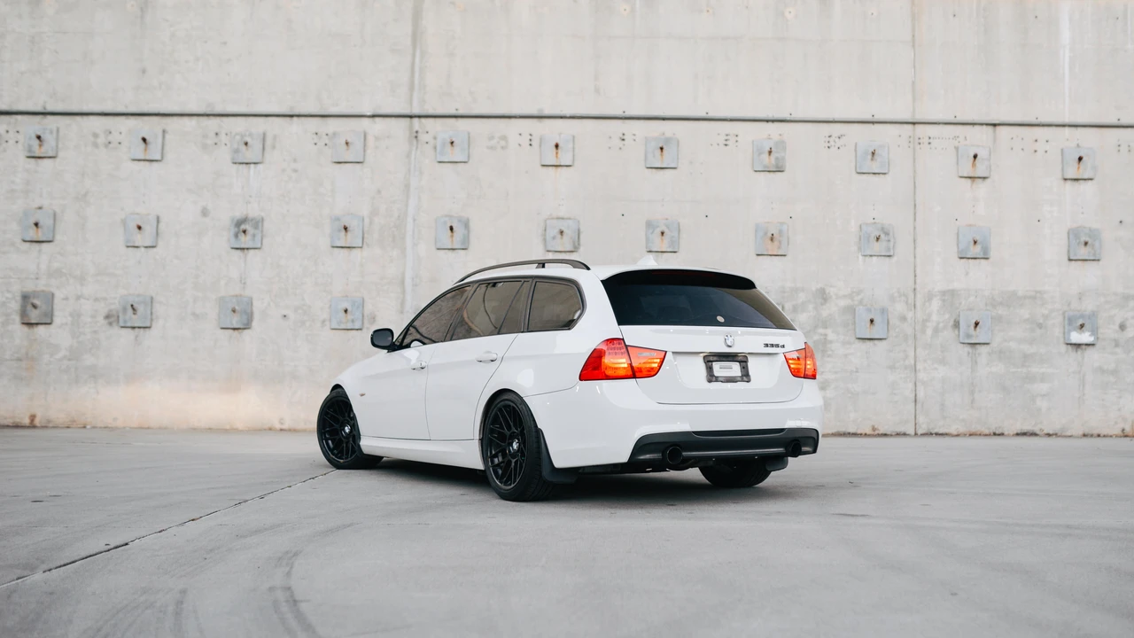 2010 BMW E91 3 Series Touring - Image 8 of 18