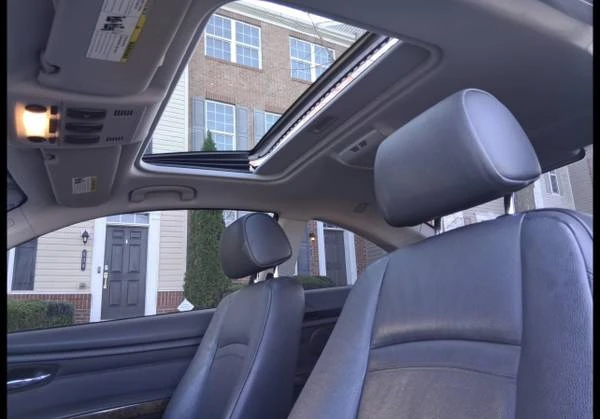 2010 BMW E90 3 Series Sedan - Image 8 of 9