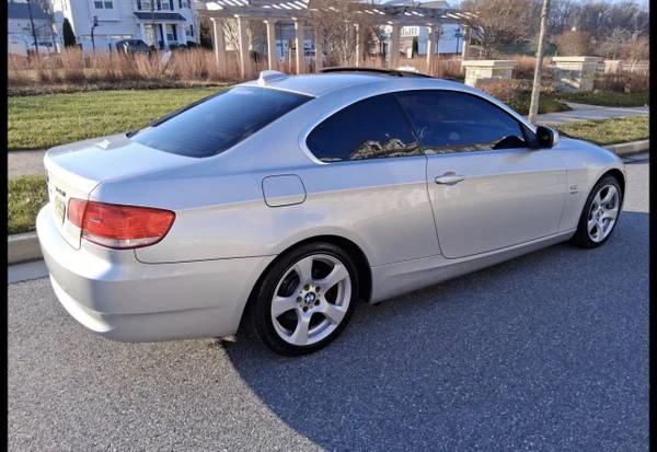 2010 BMW E90 3 Series Sedan - Image 4 of 9