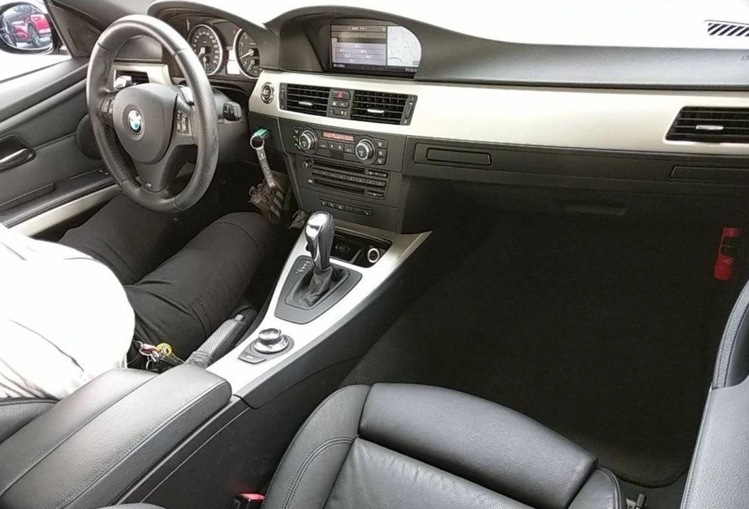 2010 BMW E90 335i Sedan - Image 4 of 7
