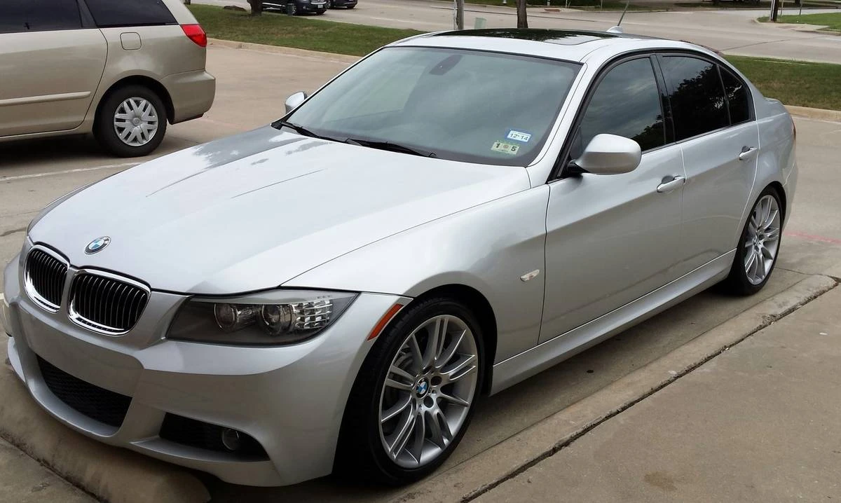 2010 BMW E90 335i Sedan - Image 2 of 7