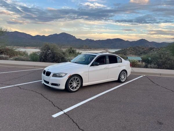 2010 BMW E90 3 Series Sedan - Image 2 of 21