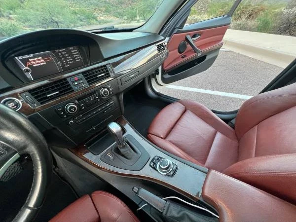 2010 BMW E90 3 Series Sedan - Image 20 of 21