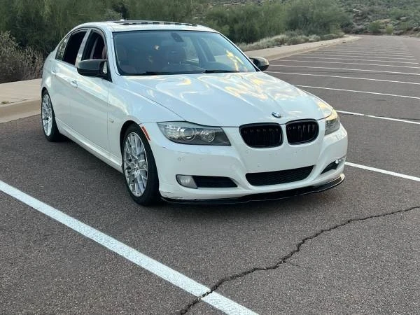 2010 BMW E90 3 Series Sedan - Image 11 of 21