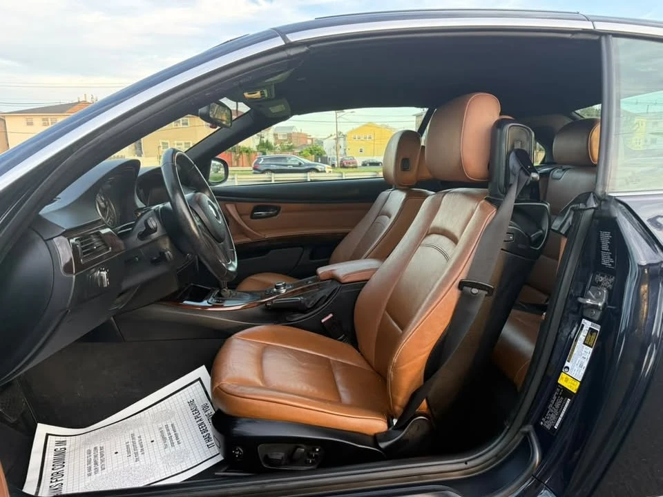 2010 BMW E93 335i Convertible - Image 9 of 19