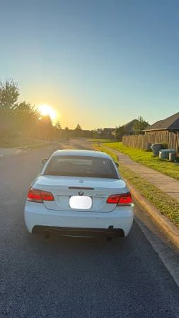 2010 BMW E93 335i Convertible - Image 4 of 19