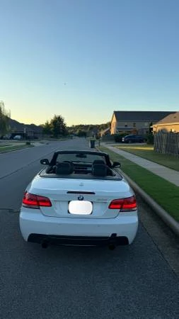 2010 BMW E93 335i Convertible - Image 8 of 19
