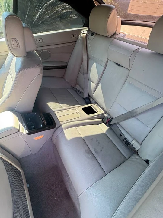 2010 BMW E93 335i Convertible - Image 18 of 20