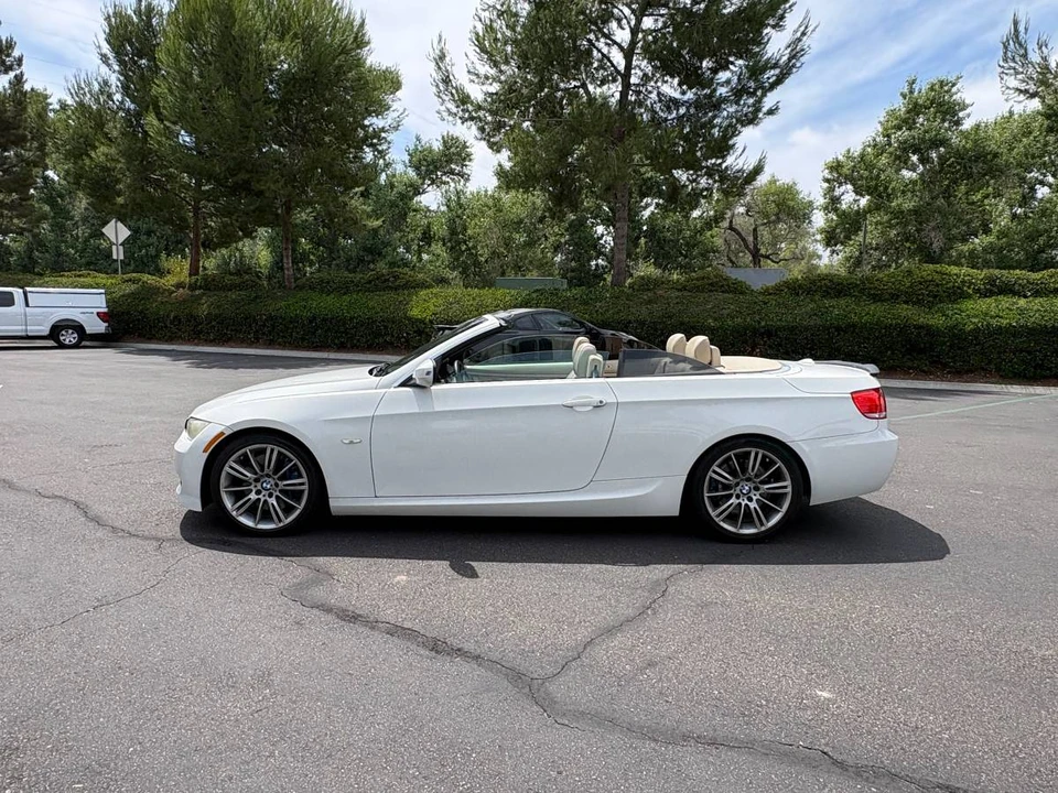 2010 BMW E93 335i Convertible - Image 7 of 20